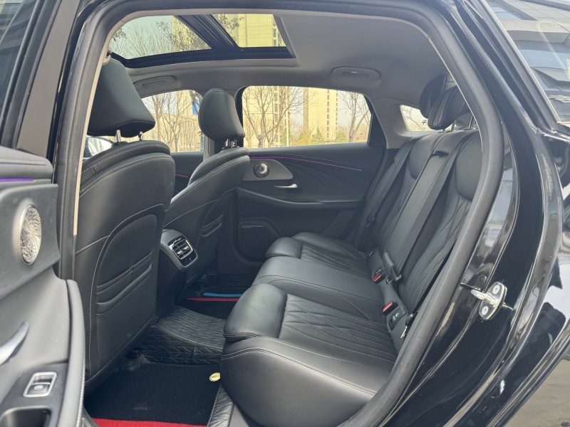 濟寧24年奇瑞艾瑞澤5