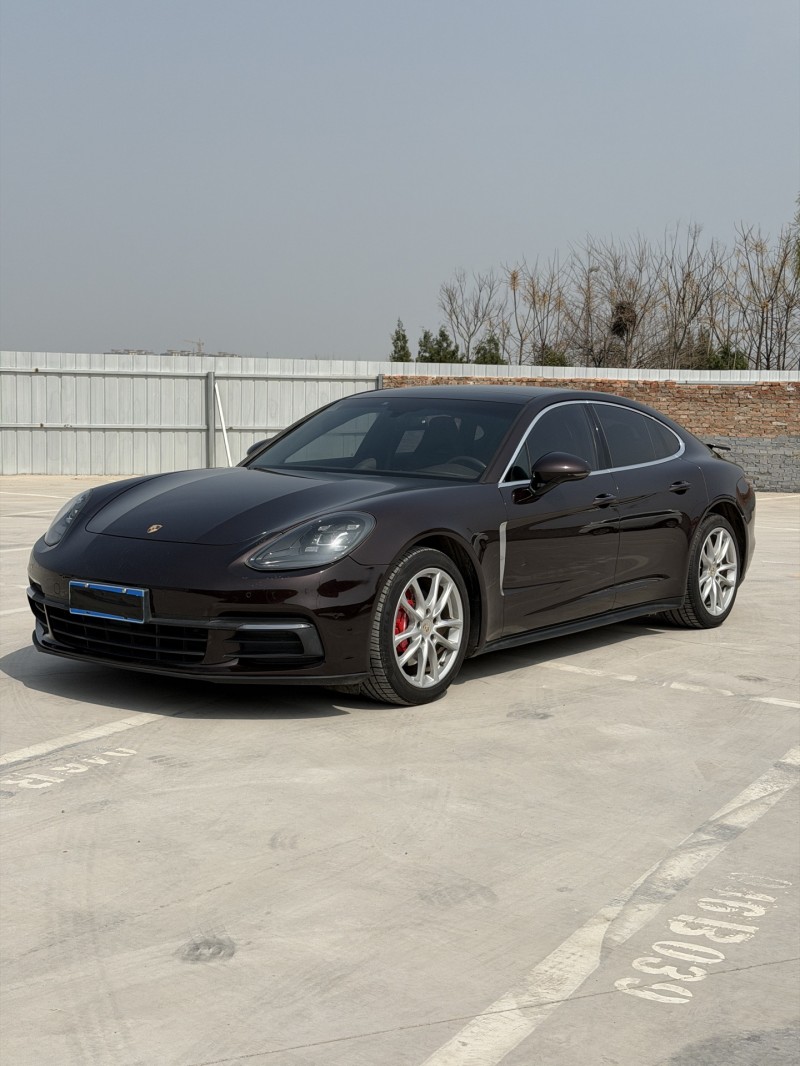 新鄉18年保時捷帕拉梅拉2