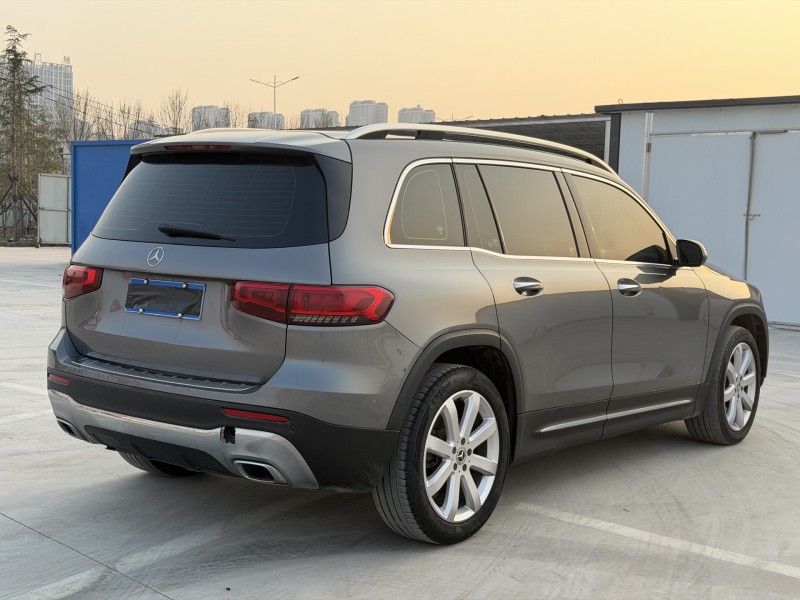 新鄉21年奔馳GLB7