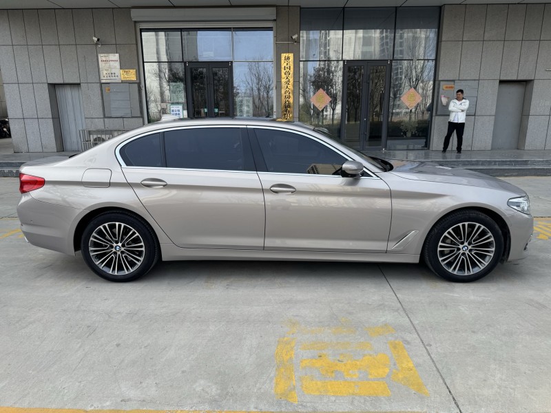 濟寧19年寶馬5系8
