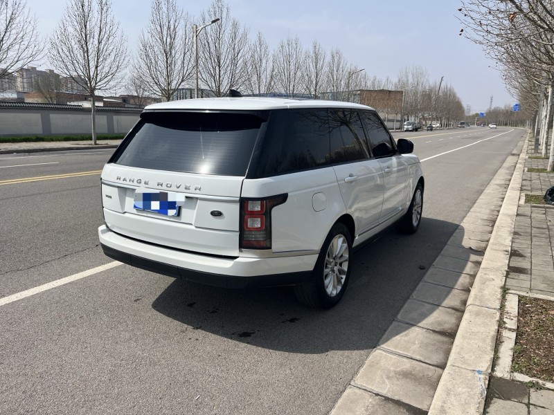 新鄉18年路虎攬勝行政4