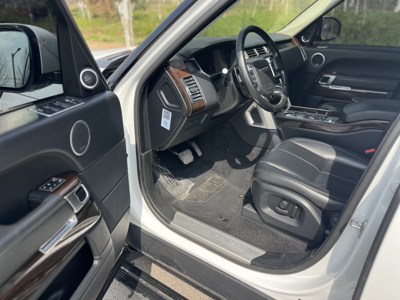 新鄉18年路虎攬勝行政9