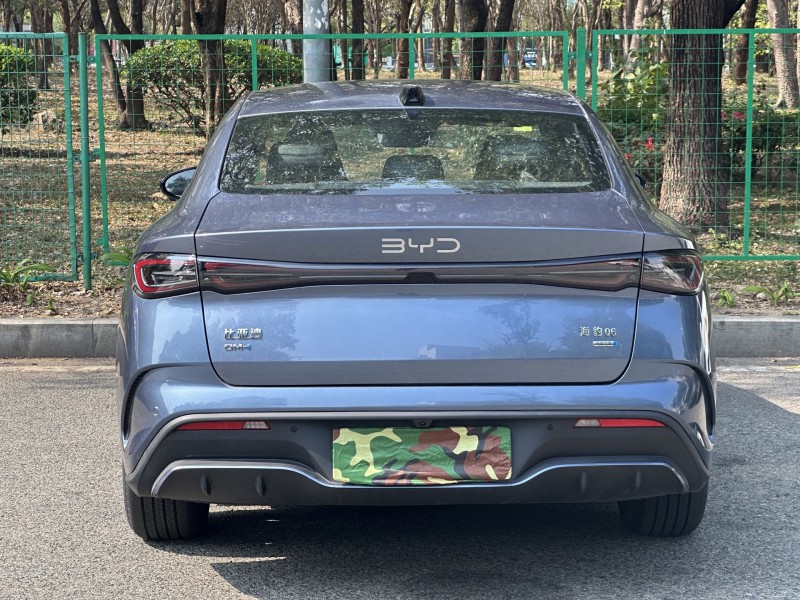 東莞25年比亞迪海豹9