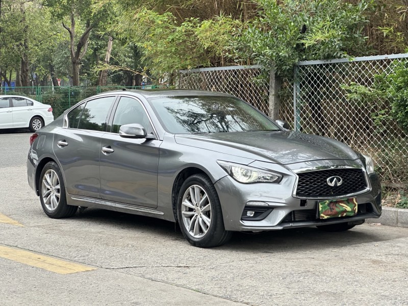 東莞20年英菲尼迪Q50L2