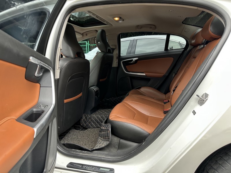 東莞19年沃爾沃S60L5