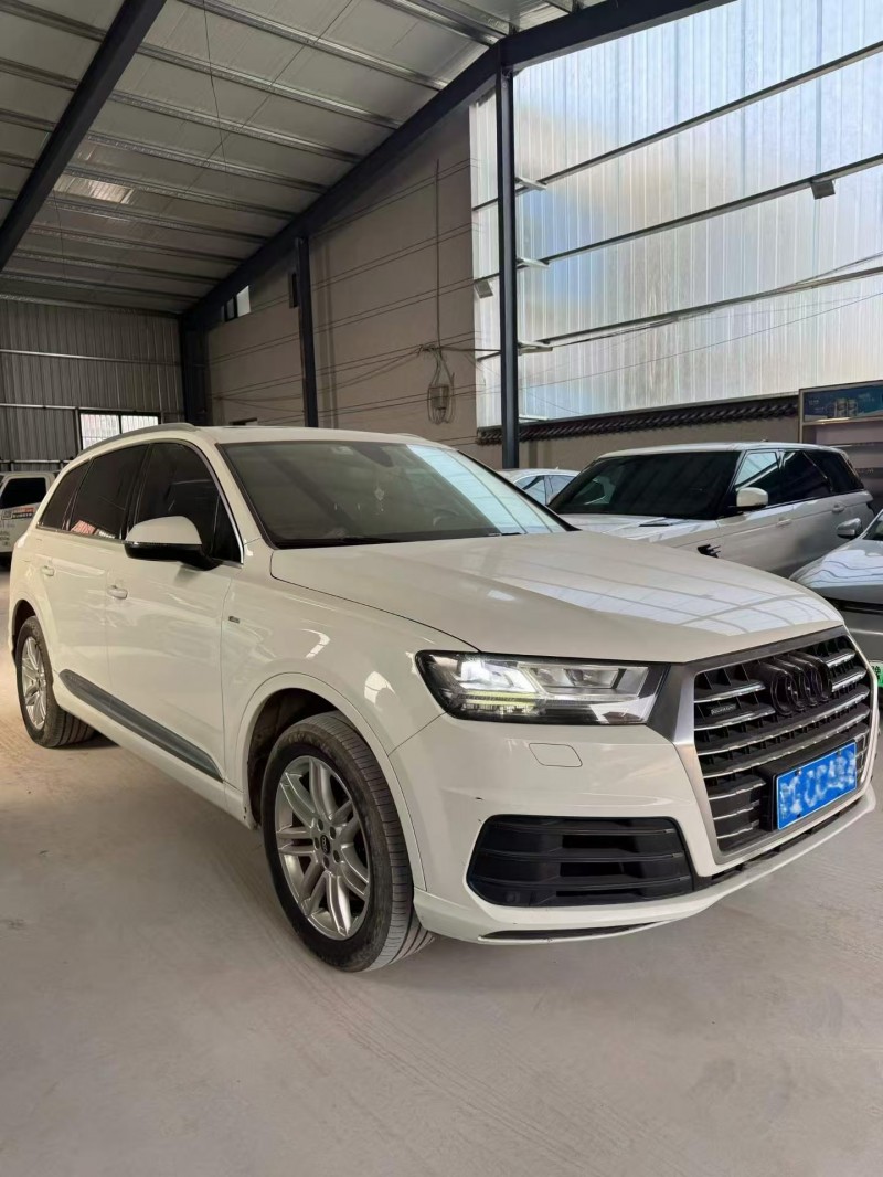 菏澤17年奧迪Q72