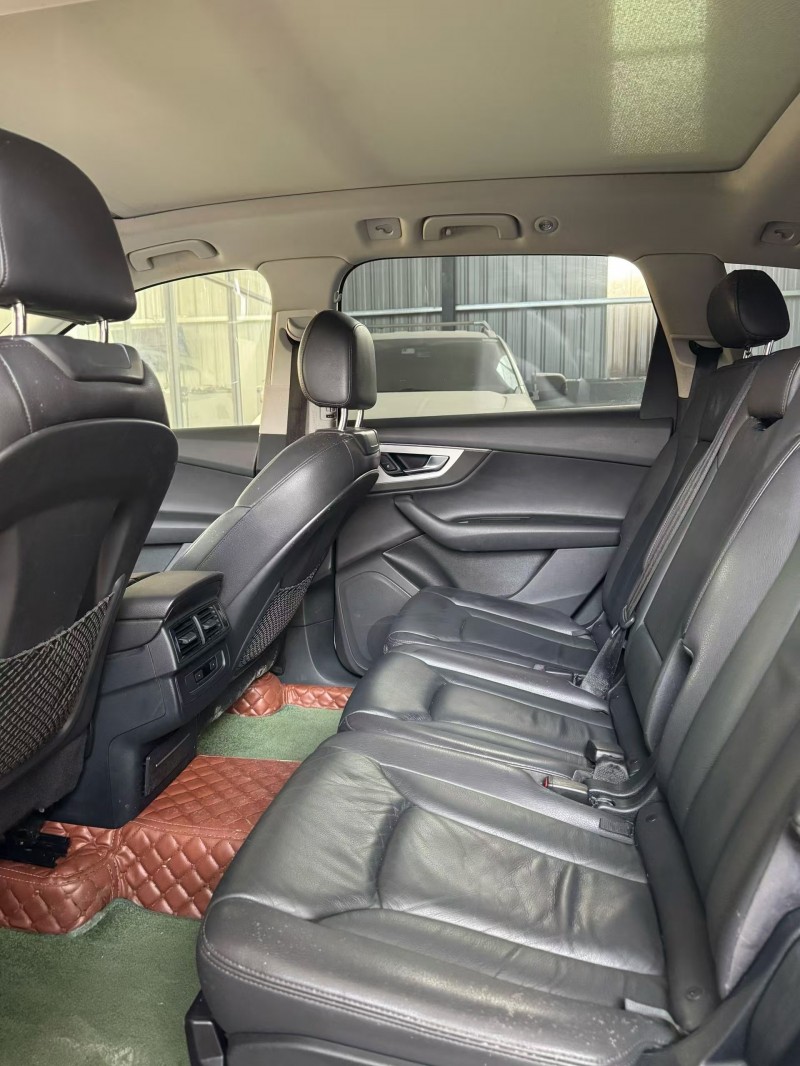 菏澤17年奧迪Q74