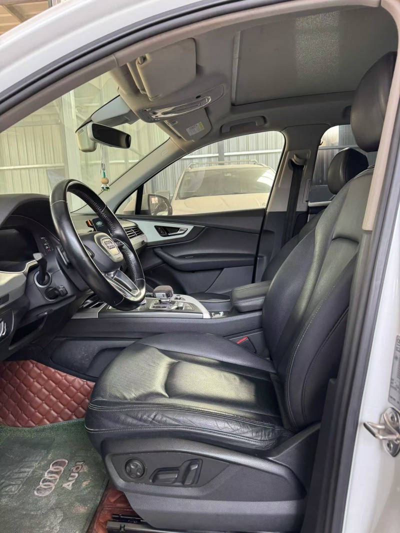 菏澤17年奧迪Q76