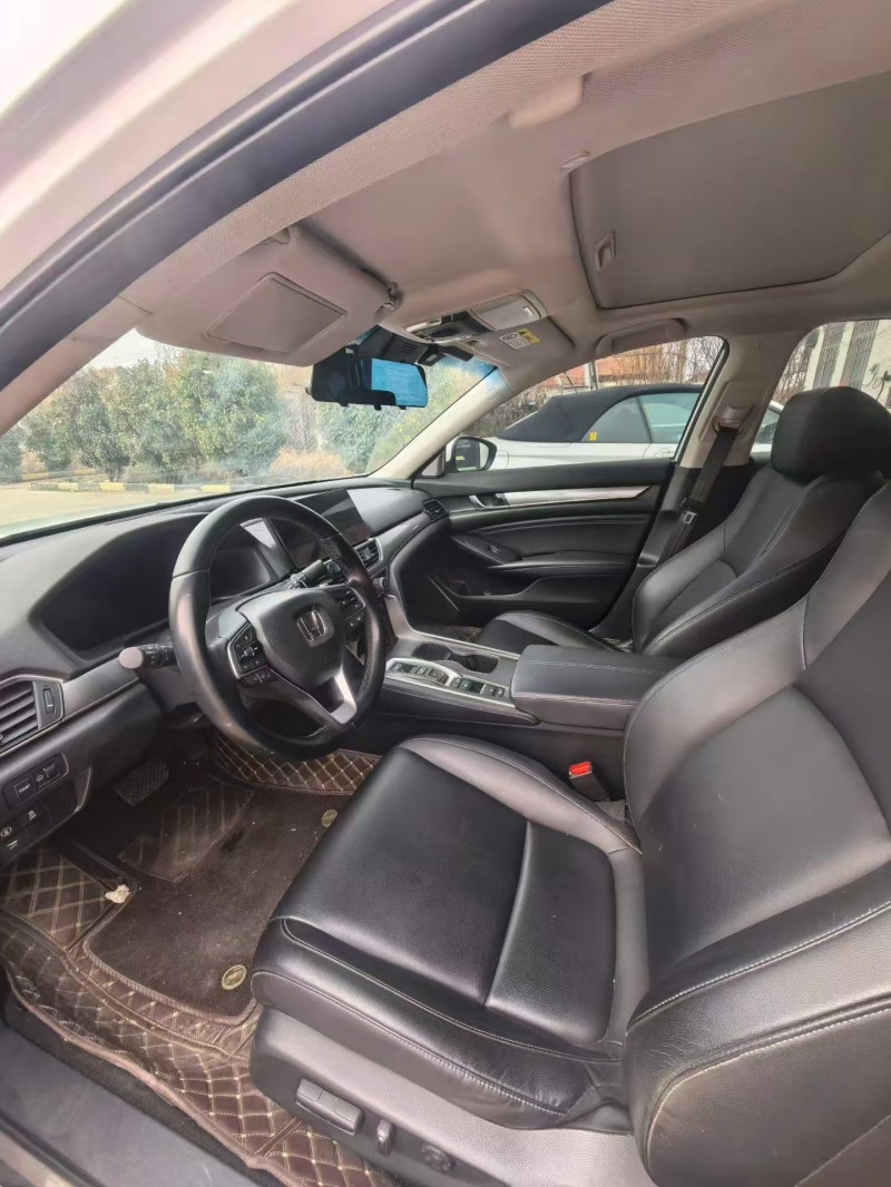 菏泽23年本田雅阁4