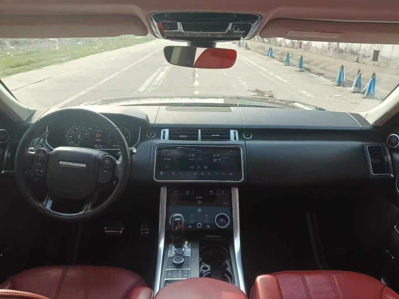 菏泽17年路虎揽胜运动4