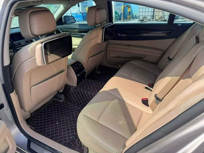 菏澤13年寶馬7系5