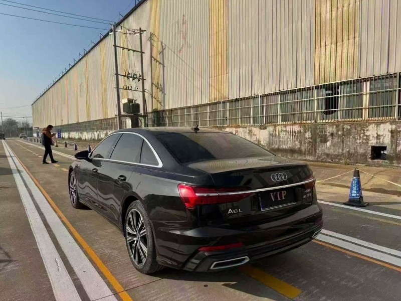 菏澤22年奧迪A6L8