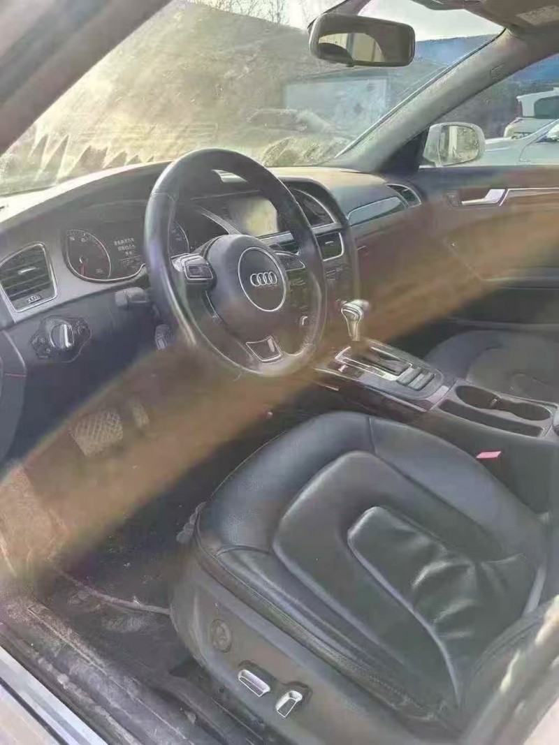 菏澤14年奧迪A4L4
