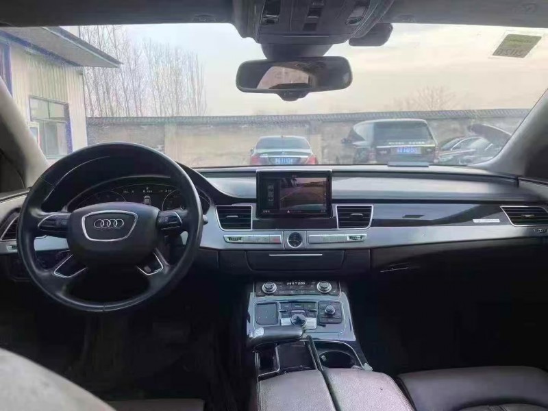 菏泽18年奥迪A8L6