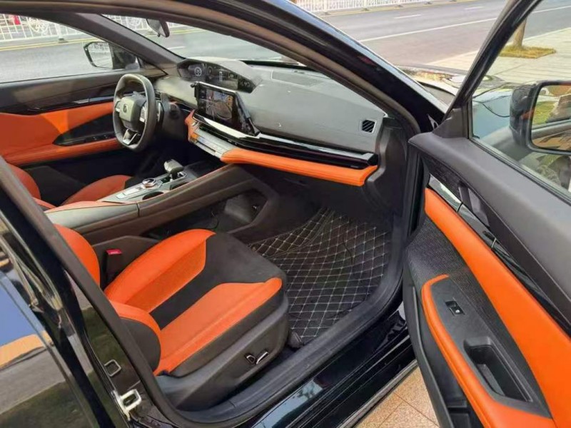 東莞24年長安汽車UNI9