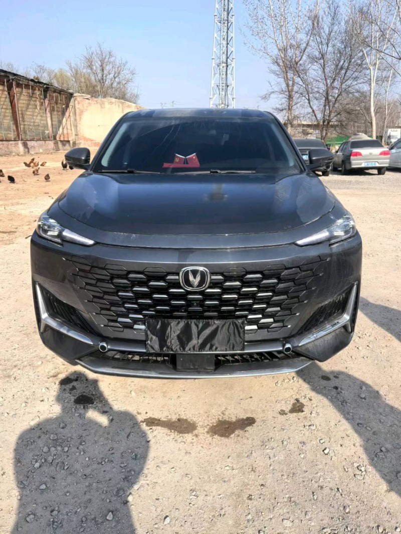 天津23年长安汽车UNI1