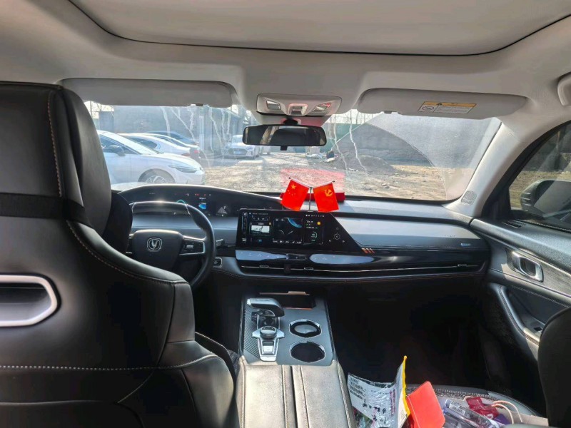 天津23年长安汽车UNI3