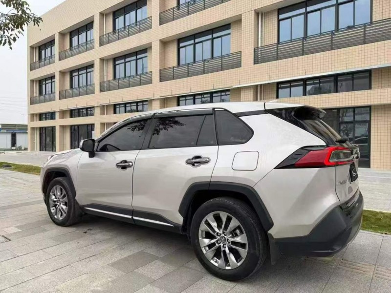 東莞22年豐田威蘭達4