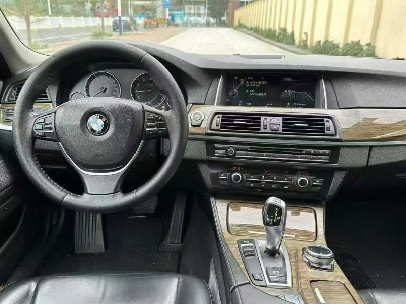 廣州14年寶馬5系4