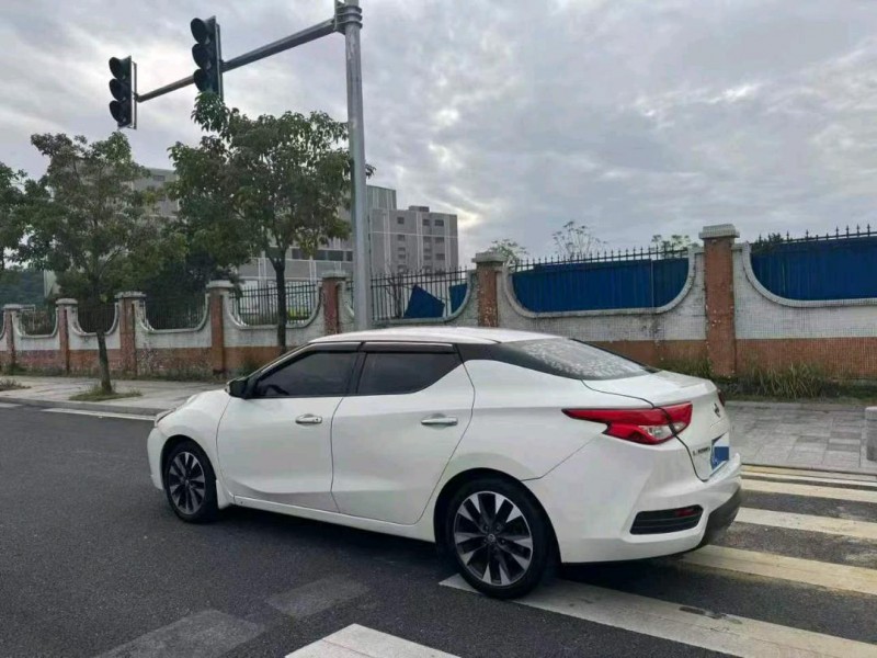 東莞19年日產藍鳥5