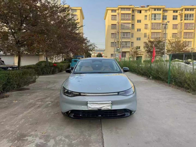 徐州24年零跑汽车C011