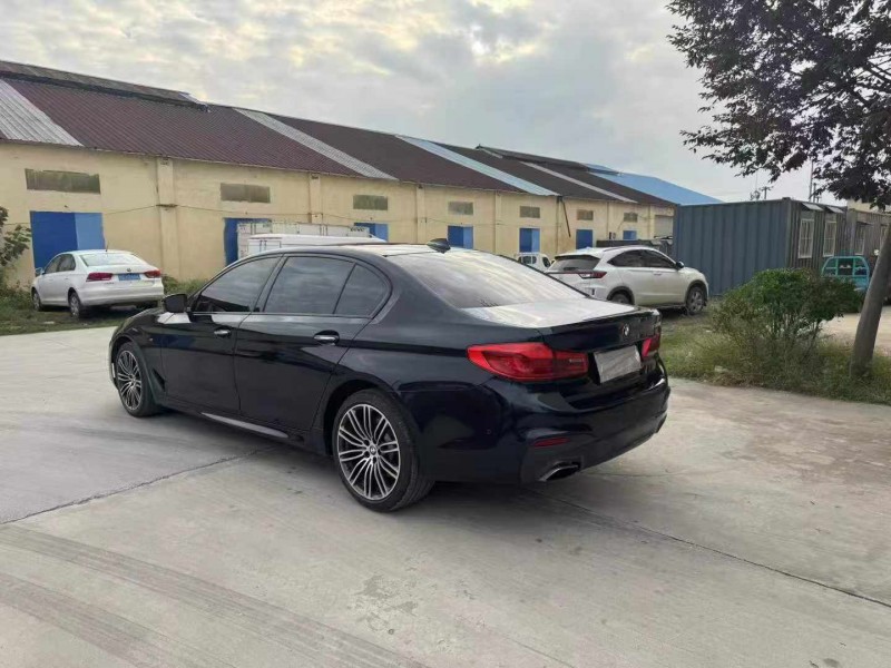 徐州18年宝马5系3