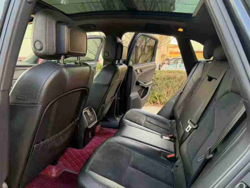 徐州19年保時捷Macan7