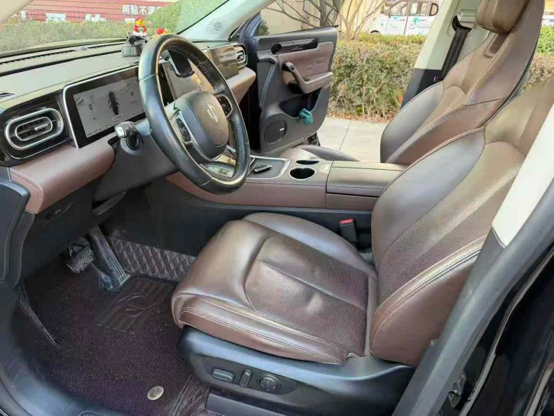 徐州23年零跑汽車C112