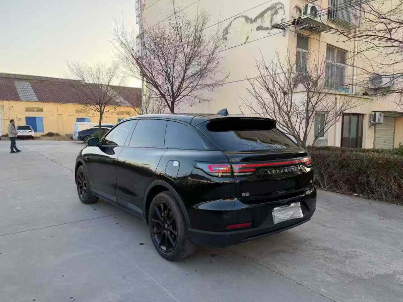 徐州23年零跑汽車C114