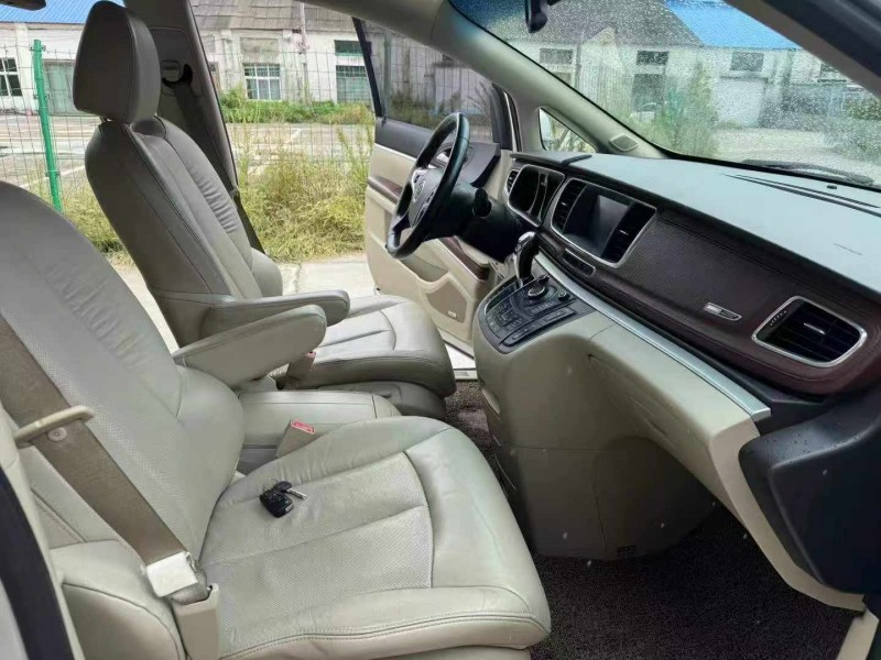 徐州17年别克GL85