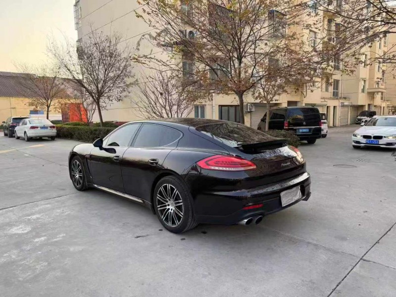 徐州15年保时捷帕拉梅拉3