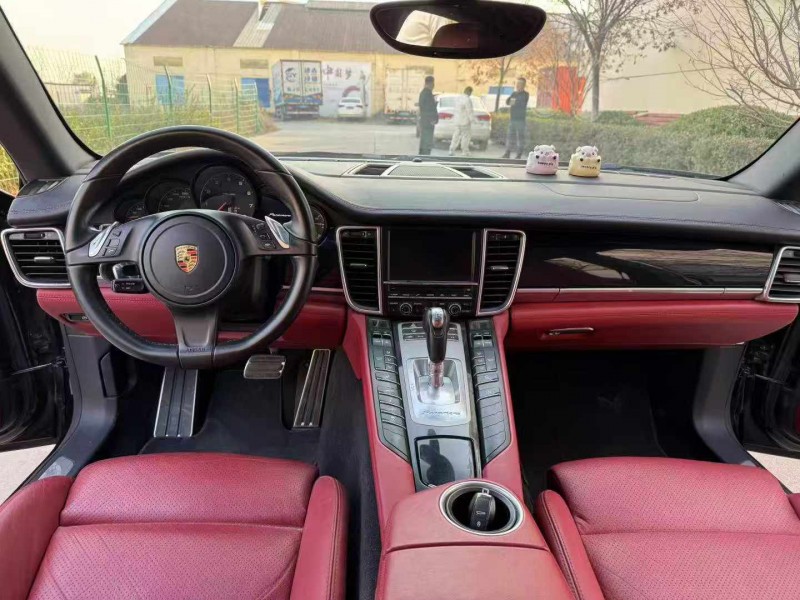 徐州15年保时捷帕拉梅拉7