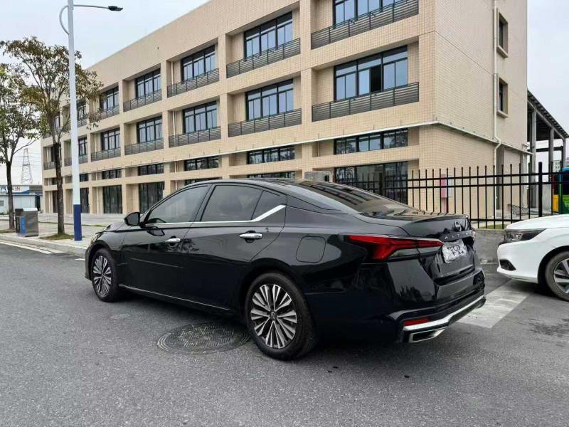 广州24年日产天籁5