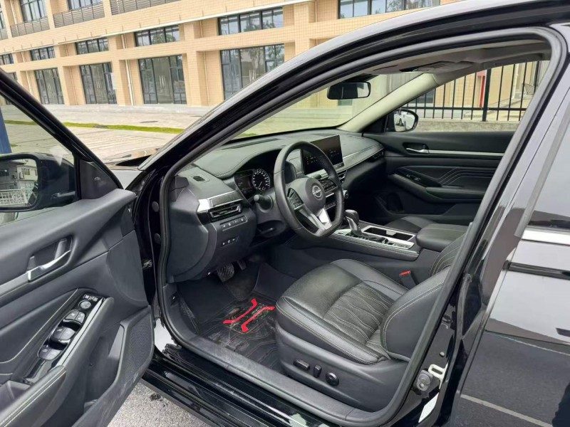 广州24年日产天籁7