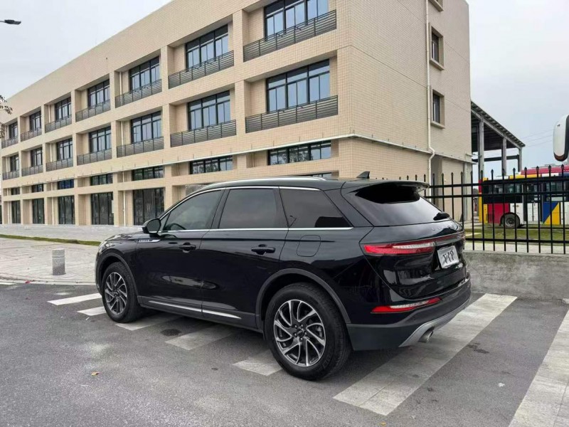 广州21年林肯冒险家7