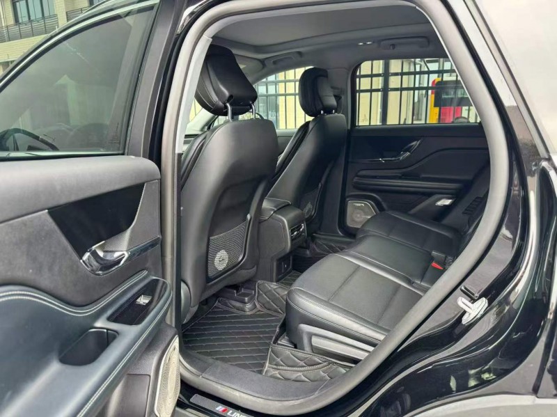 广州21年林肯冒险家8