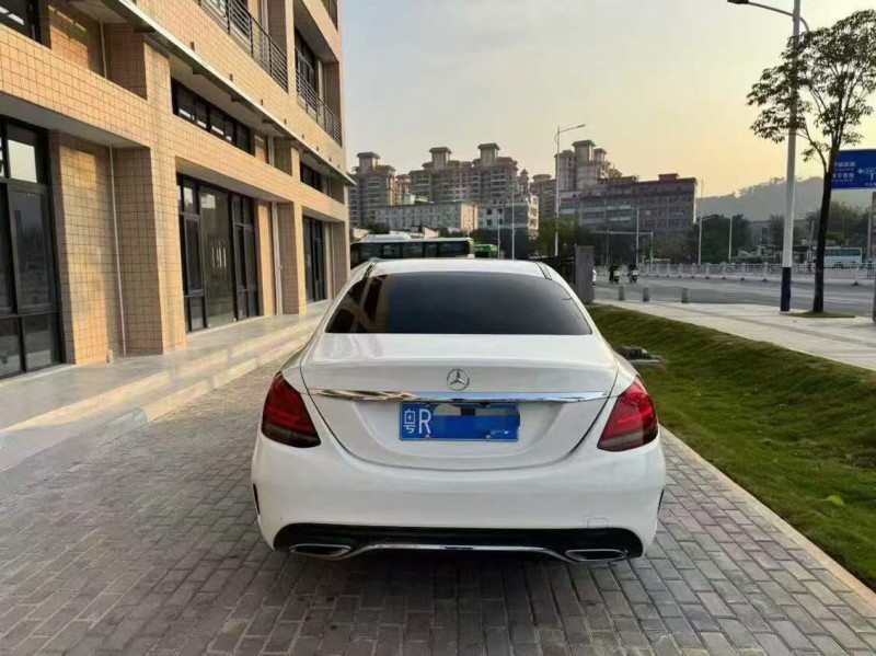 广州19年奔驰C5
