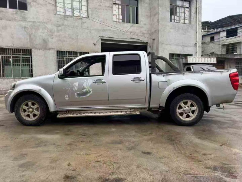 柳州19年长城汽车风骏8