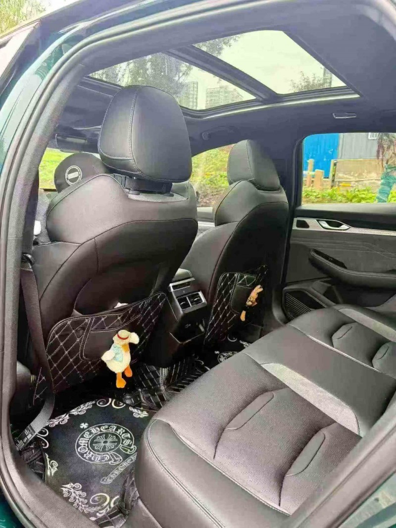 德阳23年吉利星瑞5