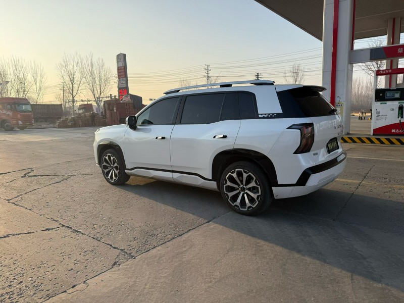 保定25年东风星海8