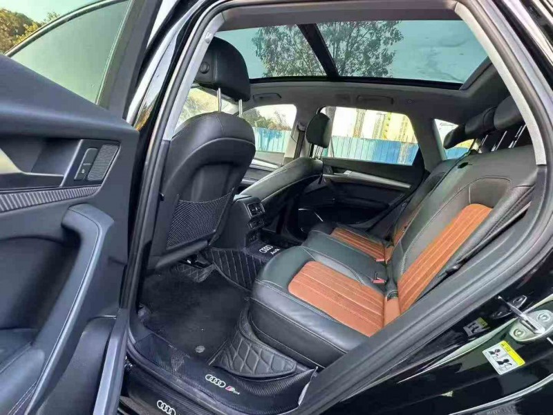 三明20年奧迪Q56