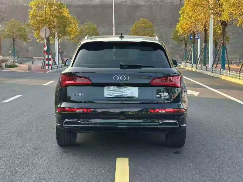 三明20年奧迪Q59