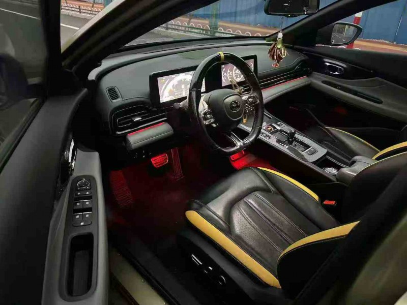 莆田21年傳祺影豹4