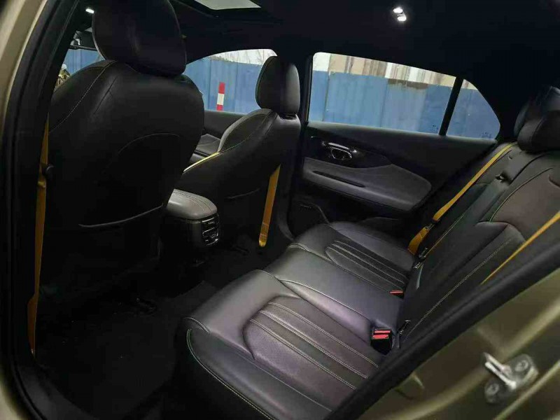 莆田21年傳祺影豹5