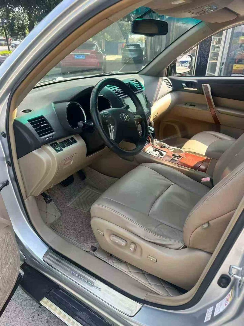 北海10年豐田漢蘭達4