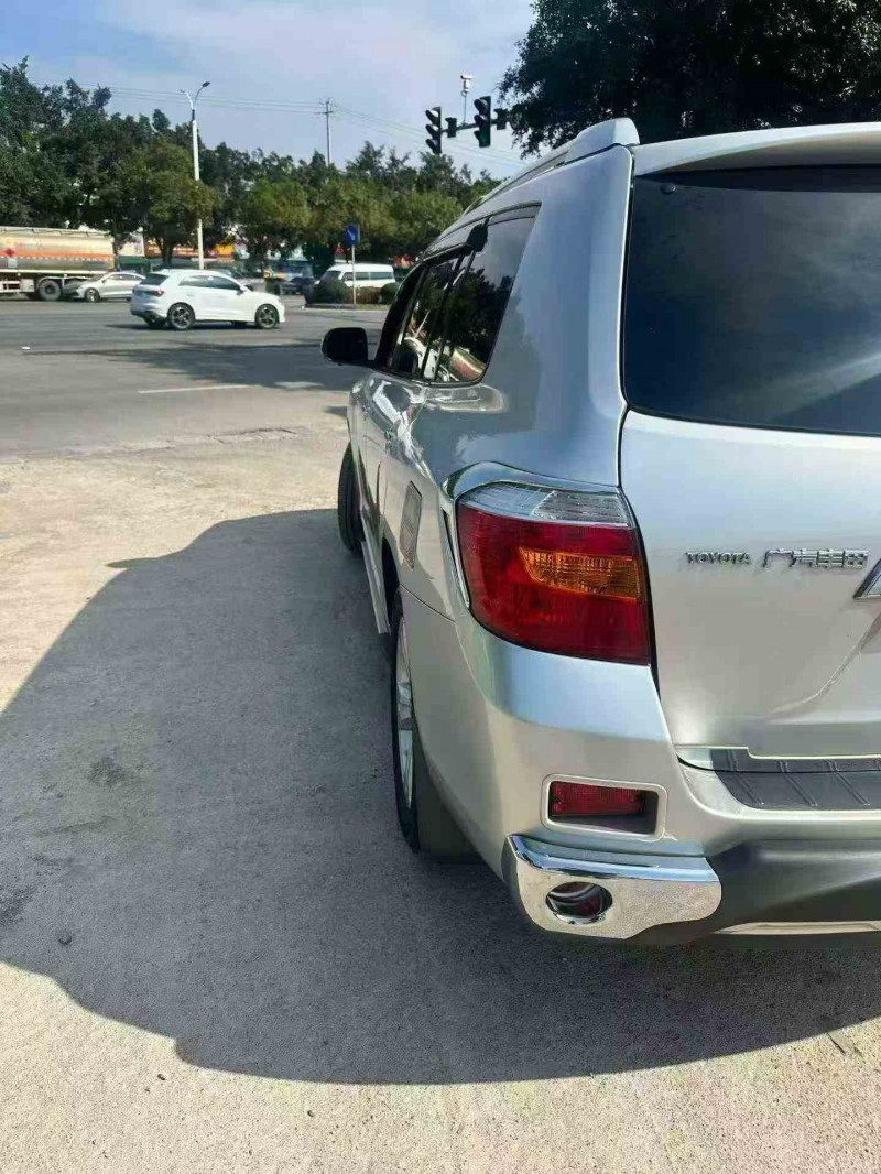 北海10年豐田漢蘭達8