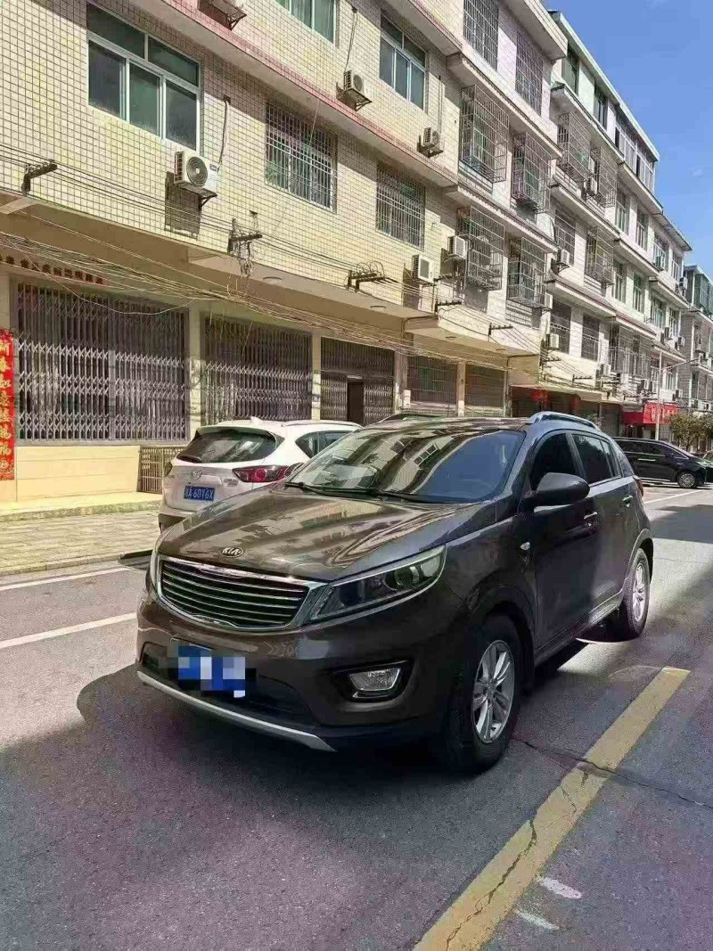 邵阳16年起亚智跑2