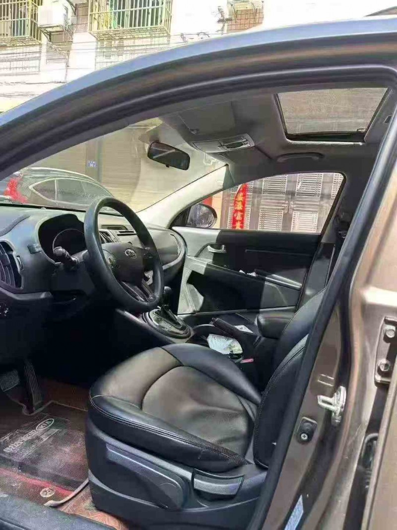 邵阳16年起亚智跑4