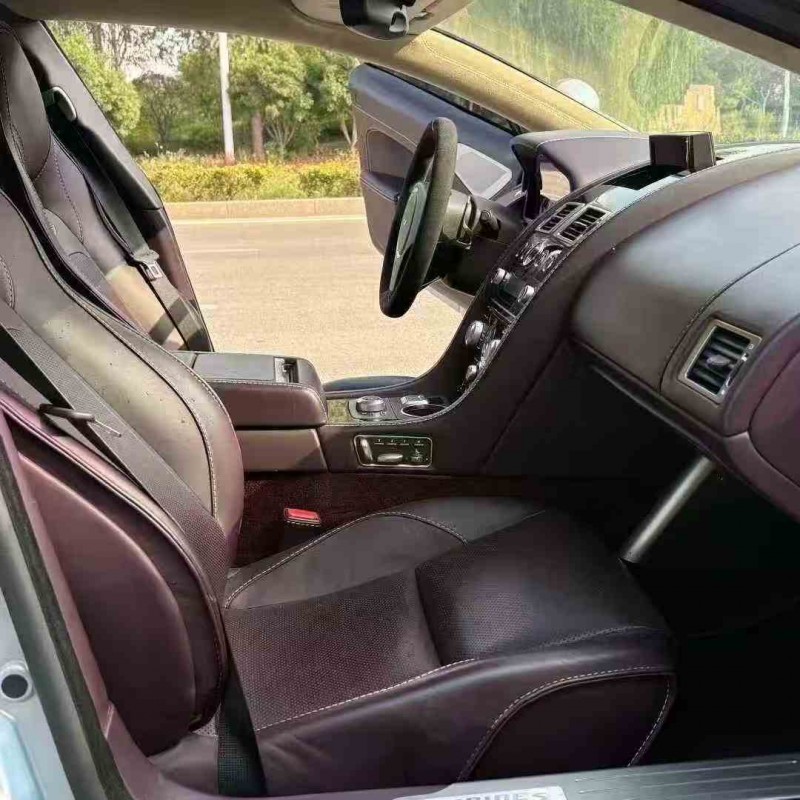 棗莊17年阿斯頓·馬丁Rapide7