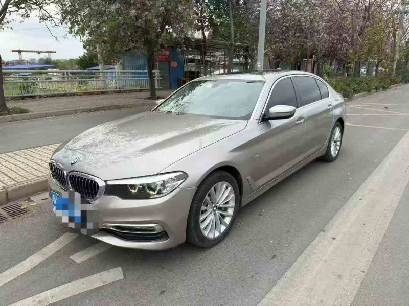 柳州18年宝马5系3